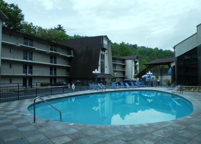Sidney James Mountain Lodge